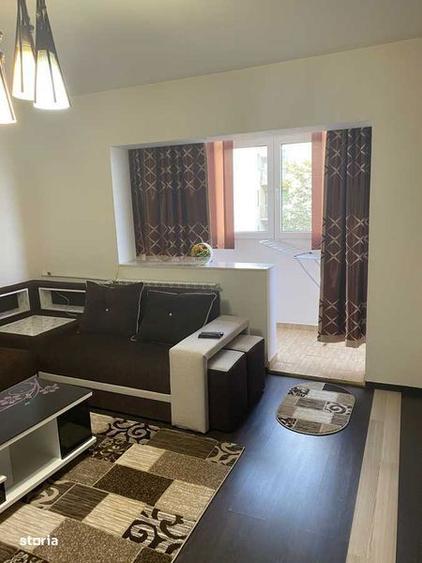 Apartament cu 3 camere, mobilat în Drumul Taberei