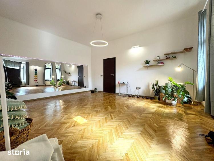 Apartament cu 2 camere, mobilat în Central