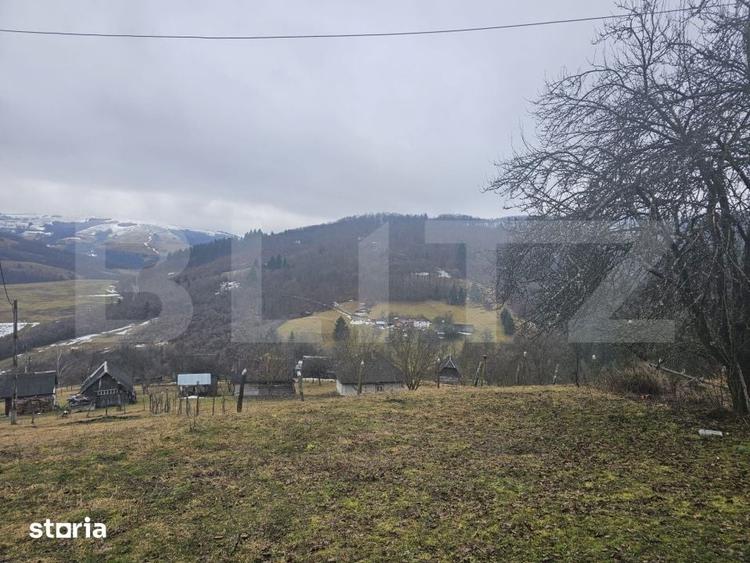 Teren de 7513 mp, în Central