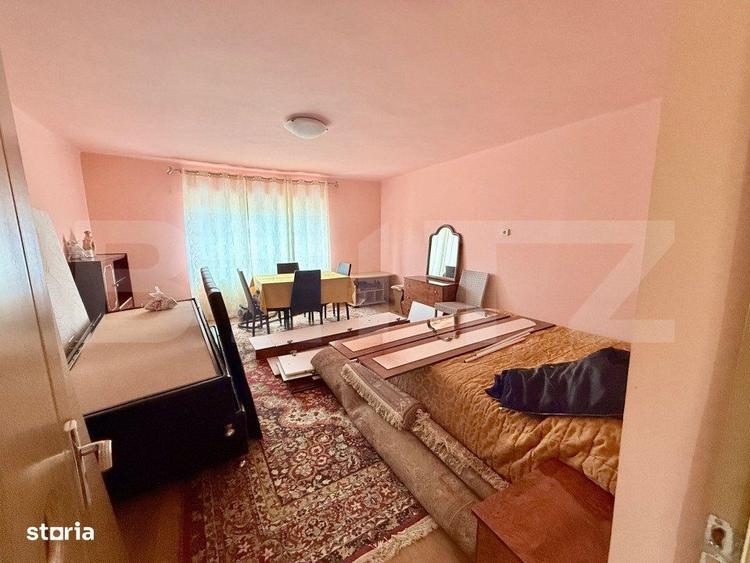 Casă cu 4 camere în Blandiana