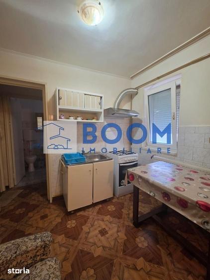 Apartament cu 2 camere semidecomandat în Traian