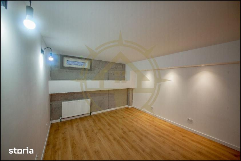 Casă cu 8 camere cu Teren 565 Mp în Snagov