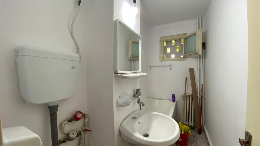 Apartament cu 2 camere semidecomandat în Nord