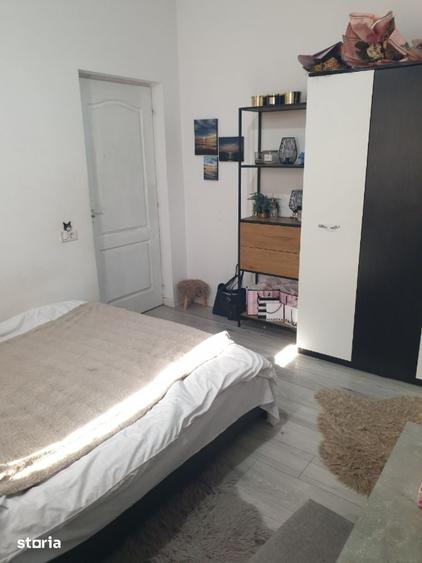 Apartament cu 2 camere decomandat în Rediu