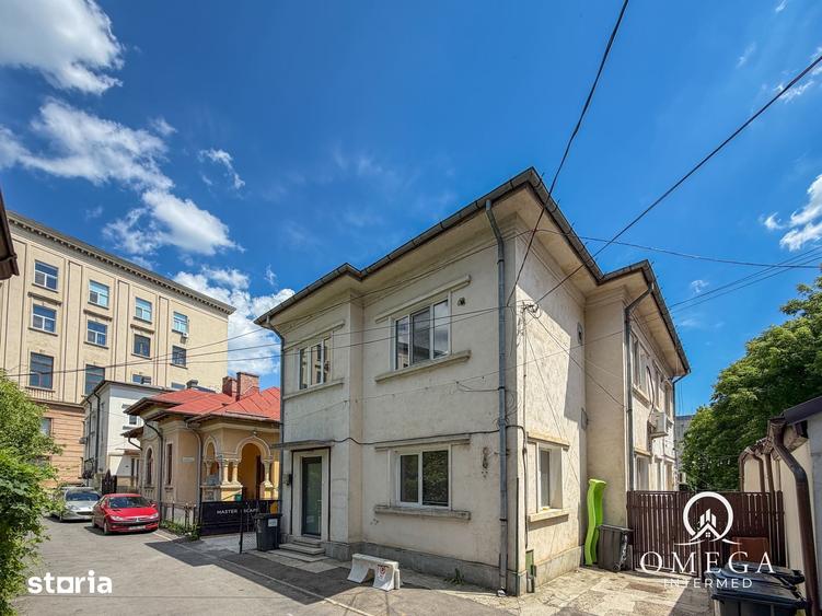 Casă cu 3 camere cu Teren 230 Mp în Copou