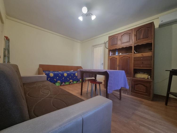 Apartament cu 2 camere în Berceni