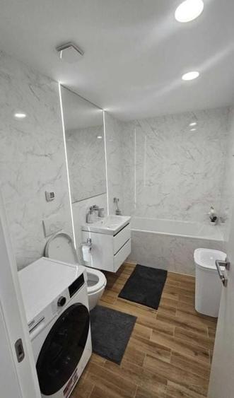 Apartament cu 2 camere semidecomandat, mobilat în Pipera