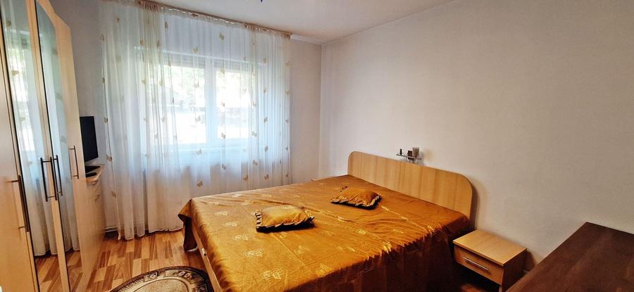 Racadau, la poalele Tampei, apartament 3 camere mobilat/utilat 600Euro - 6
