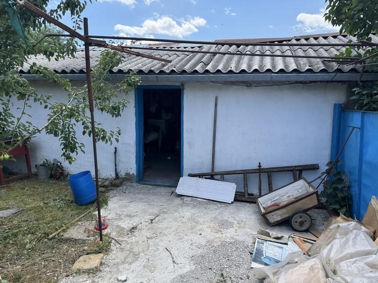 Teren de 1200 mp, în Odaia Manolache