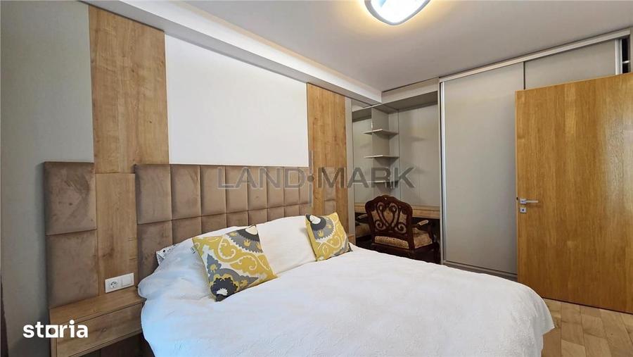 Apartament cu 3 camere în Badea Cârțan