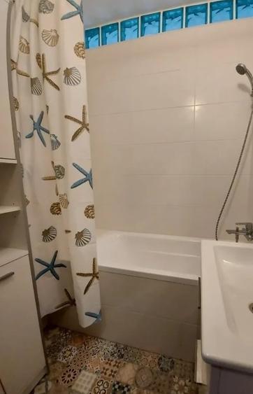 Garsonieră decomandată în Bartolomeu