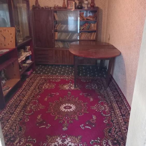 Casă cu 4 camere cu Teren 400 Mp în Central