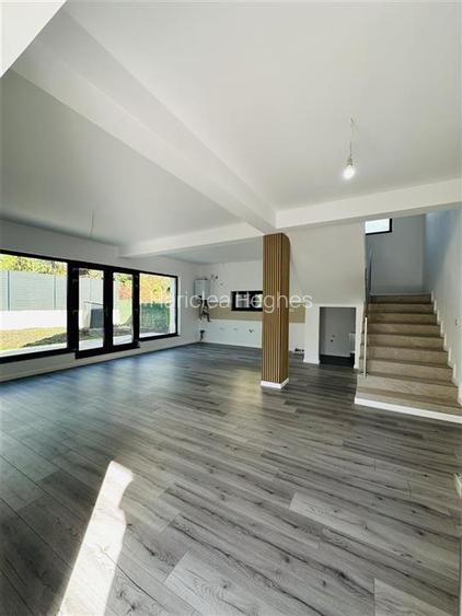 DE VANZARE ViLA DE LUX 438mp TEREN INDIVIDUALA zona PRIMARIEI TUNARI 0 COMISION
