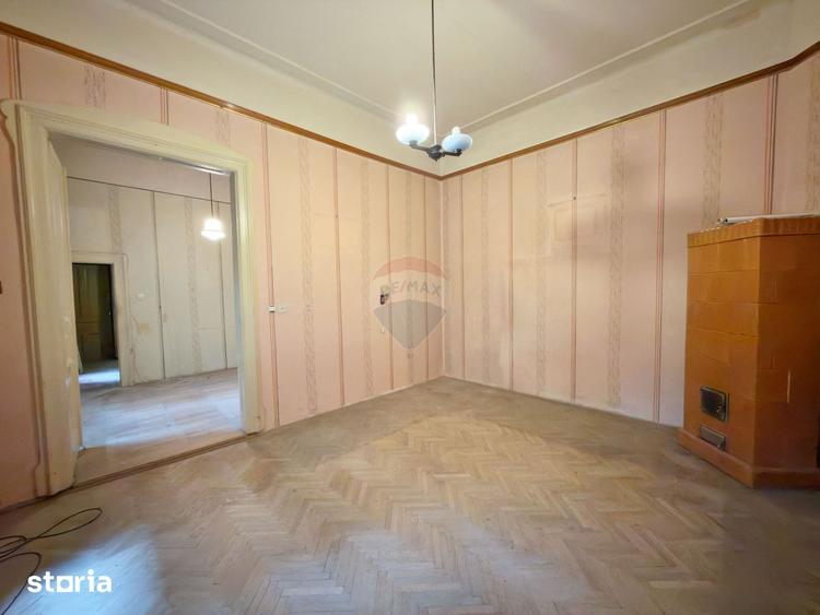 Apartament cu 3 camere în Central