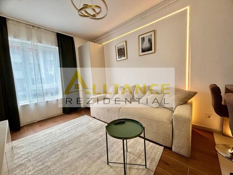 Apartament cu 2 camere semidecomandat în Central