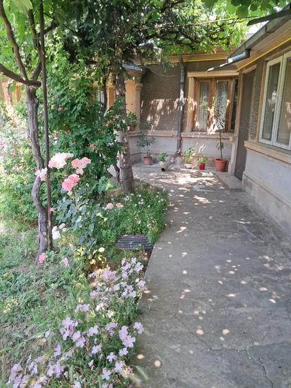 Casă cu 4 camere cu Teren 750 Mp în Chercea