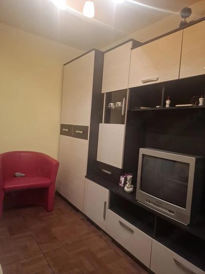 Apartament cu 3 camere decomandat în Micălaca
