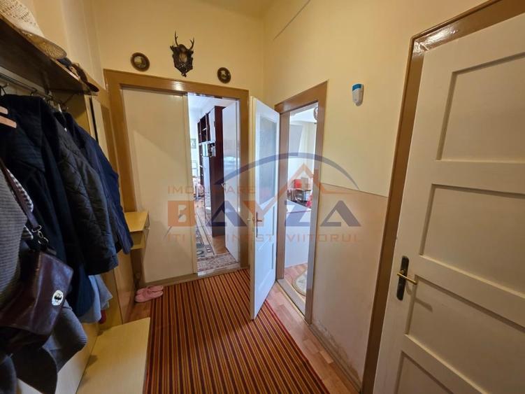 Apartament cu 3 camere decomandat în Orașul Vechi
