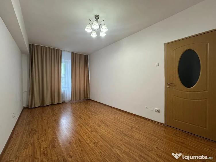 Apartament cu 3 camere decomandat în Ultracentral