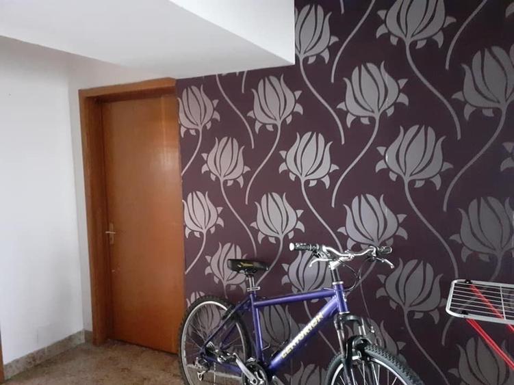 Apartament cu 4 camere decomandat în Muncii