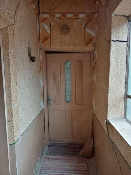 vand casa veche cu teren intravilan - 6
