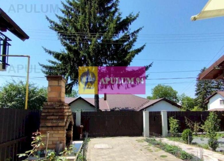 Casă individuală cu 5 camere decomandat cu Canalizare în Mușcel