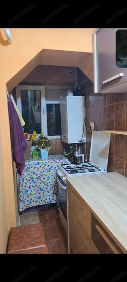 Garsonieră decomandată în Central