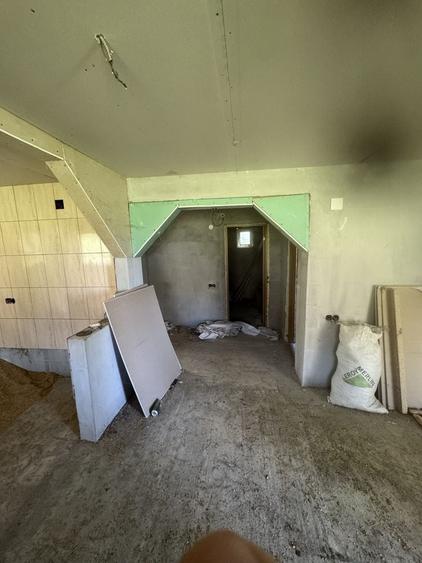 Casă cu 4 camere în Călărași