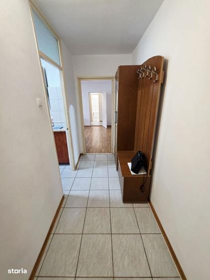 Apartament cu 2 camere decomandat, mobilat în 9 Mai