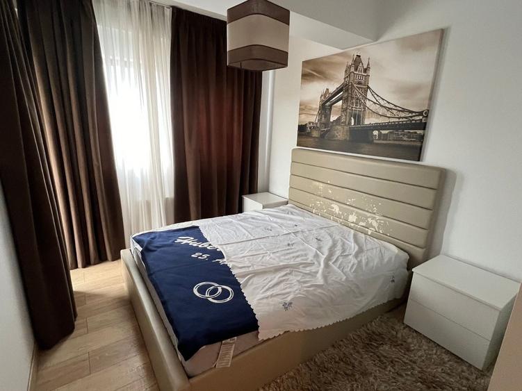 Apartament cu 3 camere decomandat în Nicolina