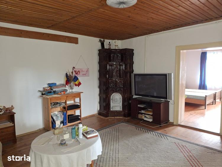 Casă cu Teren 1418 Mp în Bazna