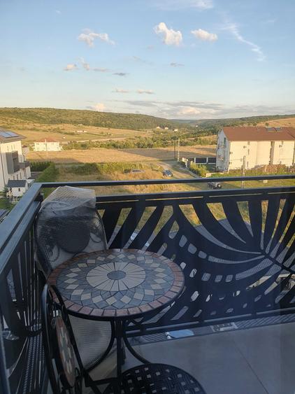 Apartament cu 2 camere decomandat în Băile Felix