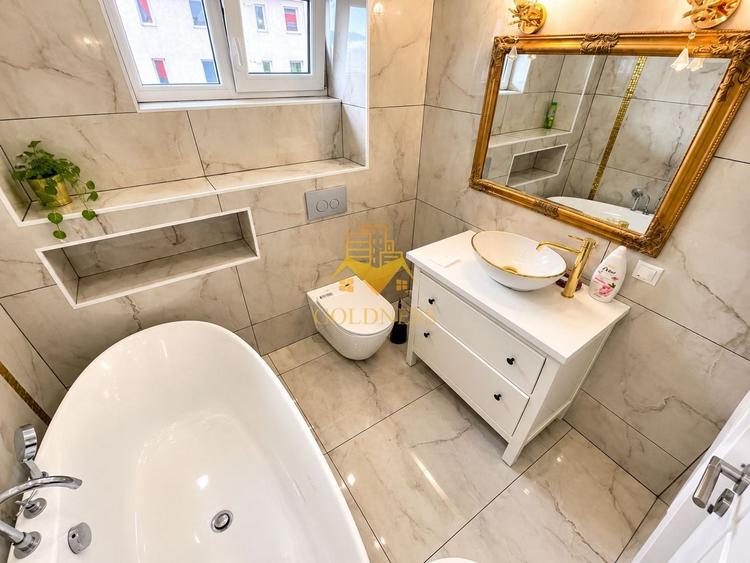Apartament cu 3 camere semidecomandat, mobilat în Baciu