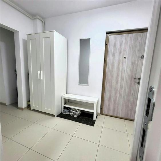 Apartament cu 2 camere decomandat, mobilat în Unirii Nord