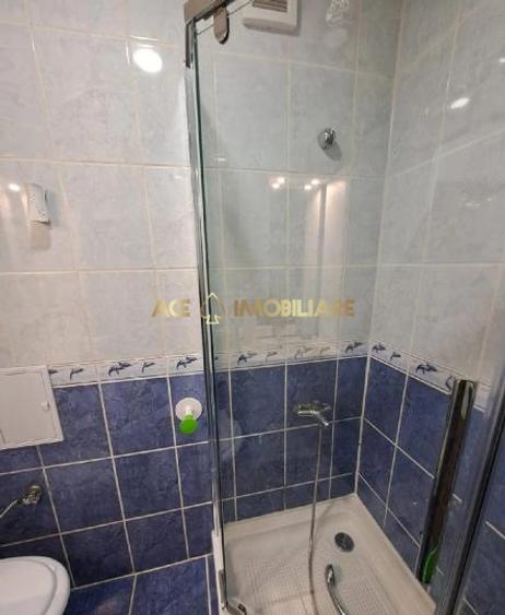 Apartament cu 3 camere decomandat, mobilat în Ozana