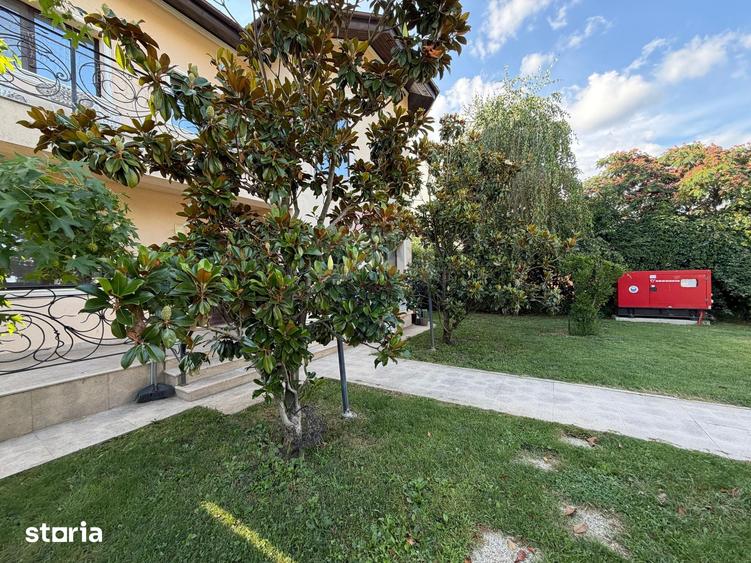 Casă cu 5 camere cu Teren 500 Mp în Mogoșoaia