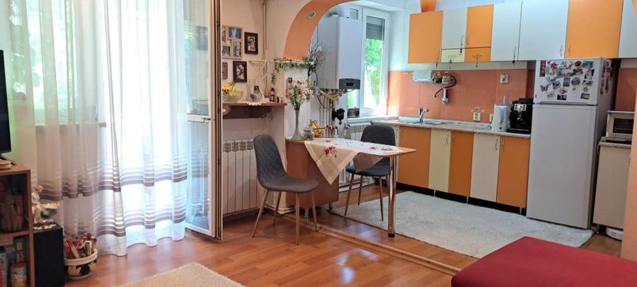 Apartament cu 2 camere decomandat în Ultracentral