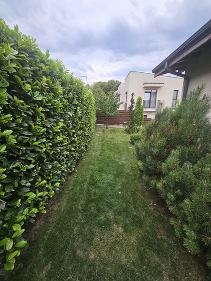 Casă individuală cu 5 camere cu Canalizare în Gruia
