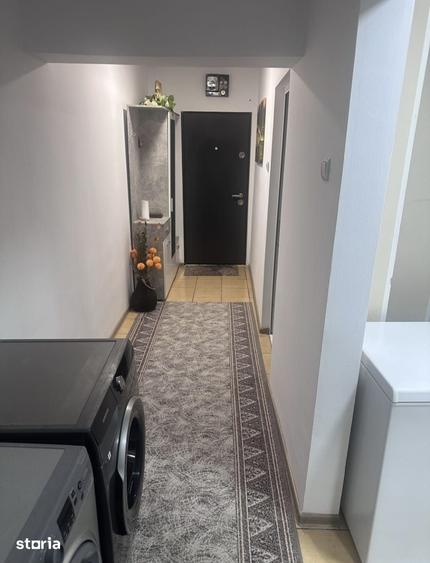 Apartament cu 2 camere decomandat în Micro 13
