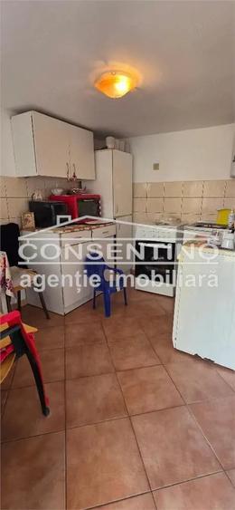 Casă cu 3 camere cu Teren 1439 Mp în Movila Banului