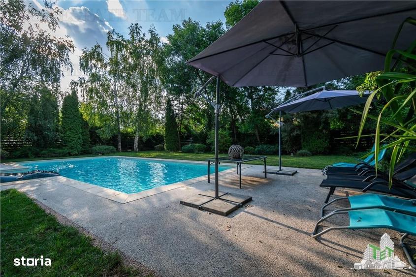 Vila premium cu 7 camere, piscina privata si terasa de 90 mp, situata - 18