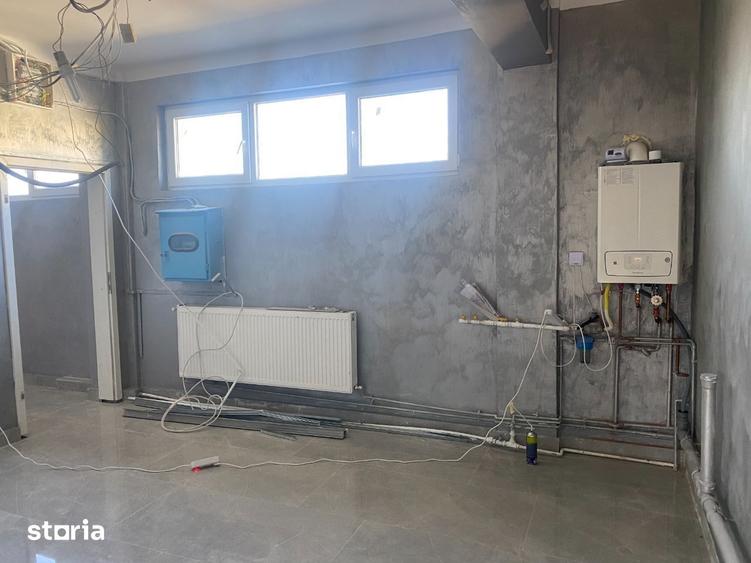 Apartament cu 4 camere în Boldești