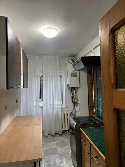 Apartament cu 2 camere semidecomandat în Obcini