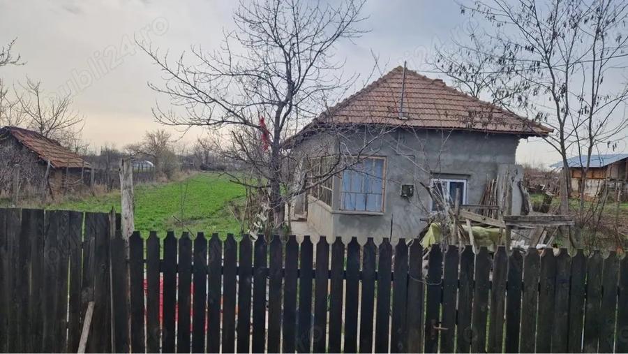 Casă cu Teren 2185 Mp în Stoicănești
