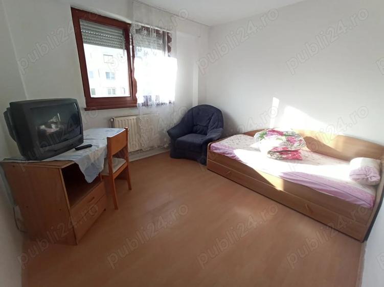 Apartament cu 2 camere decomandat în Micro 15