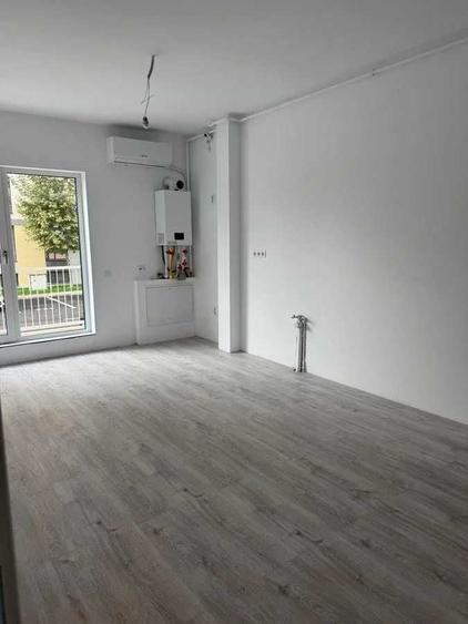 Spațiu comercial, de 60 mp, în Nord