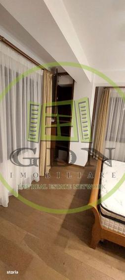 Apartament cu 3 camere, mobilat în Sub Arini