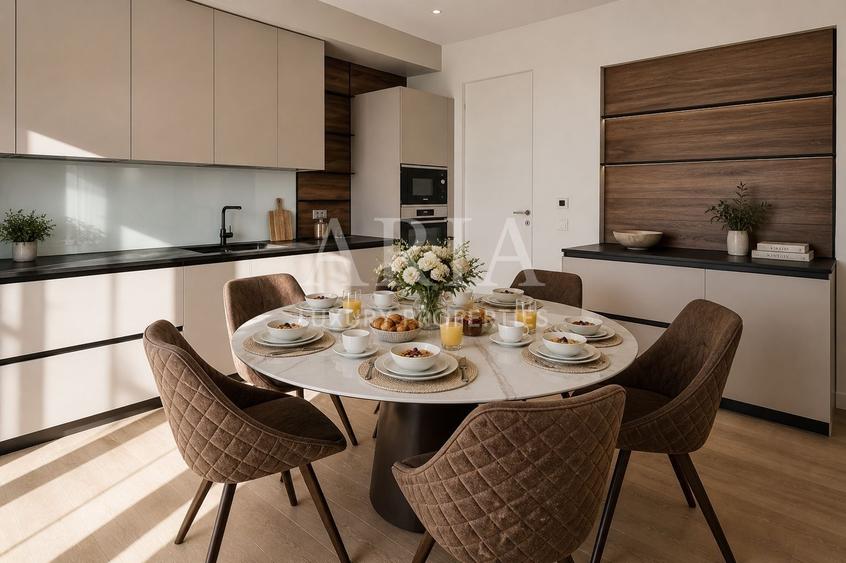 Apartament cu 5 camere decomandat, mobilat în Arcul de Triumf