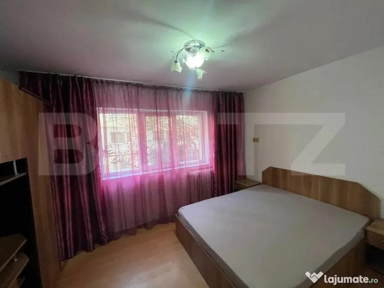 Apartament cu 3 camere semidecomandat în Decebal