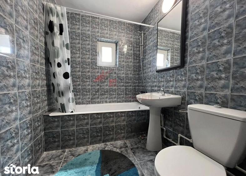 Apartament cu 2 camere decomandat în Nicolina